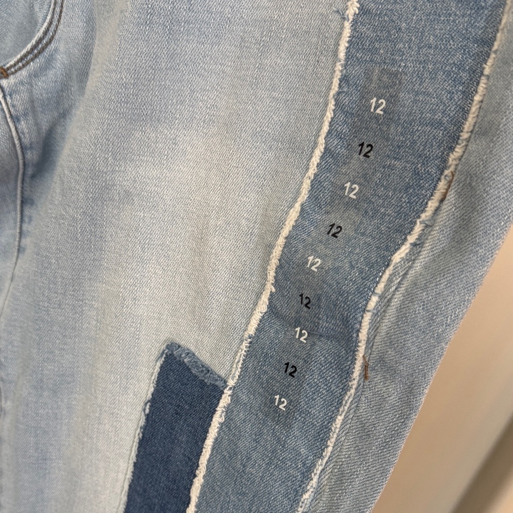 Soho Stretchy patchwork distressed hem Jeans NWT 12 - Picture 6 of 16